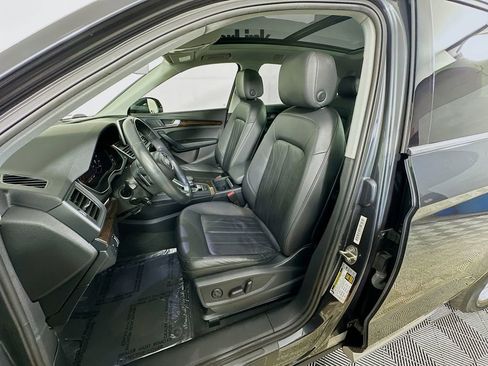 Used 2018 Audi Q5 2.0T Premium AWD/4WD image 25