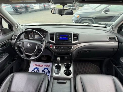 Used 2017 Honda Ridgeline RTL image 3