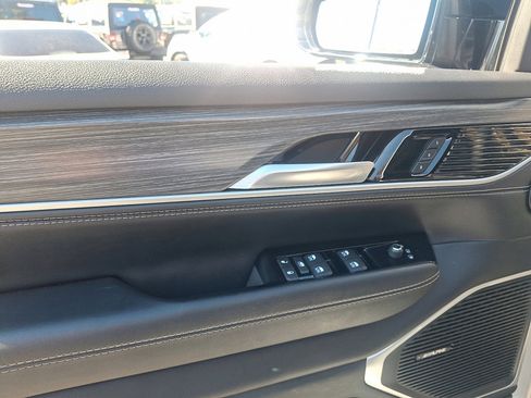 Used 2024 Jeep Wagoneer Series III image 22