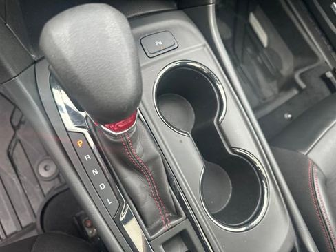 Used 2022 Chevrolet Equinox RS w/ RS Leather Package image 28