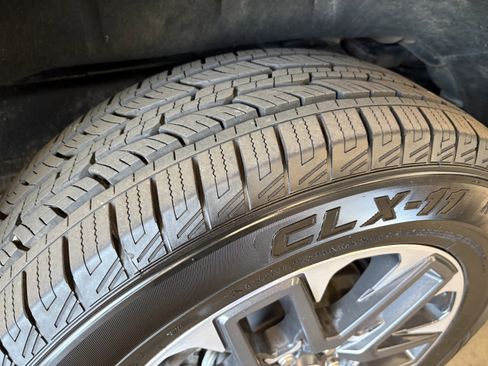 Used 2024 Toyota Sequoia Limited AWD/4WD image 35