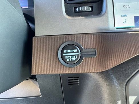 Used 2023 Ford Bronco Outer Banks image 56