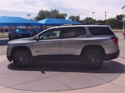 Used 2023 GMC Acadia SLE w/ Driver Convenience Package AWD/4WD image 19