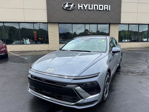 New 2026 Hyundai Sonata SEL FWD image 1