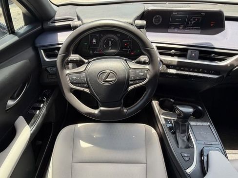 Used 2021 Lexus UX 250h w/ Accessory Package (Z2) AWD/4WD image 16