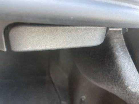 Used 2017 Mercedes-Benz C 300 4MATIC Sedan image 56