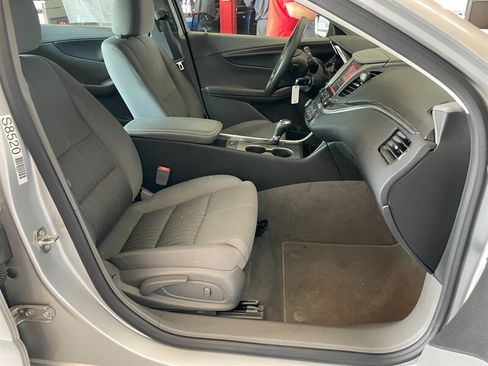 Used 2017 Chevrolet Impala LS FWD image 16