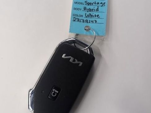 Used 2023 Kia Sportage EX w/ EX Premium Package image 39