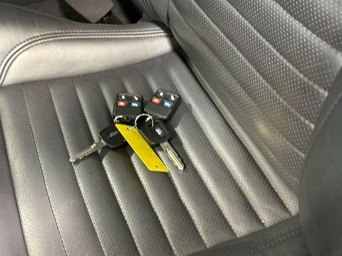 Used 2002 Ford Thunderbird image 19