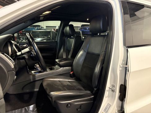 Used 2017 Jeep Grand Cherokee Altitude AWD/4WD image 40