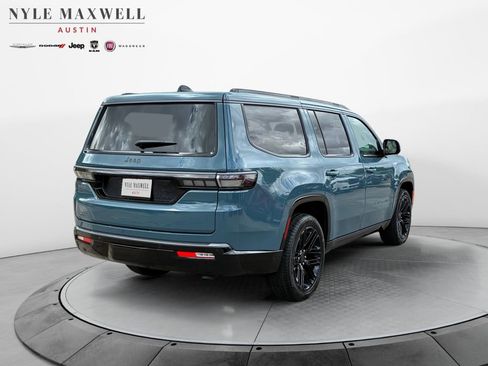 New 2026 Jeep Grand Wagoneer L Limited AWD/4WD image 16