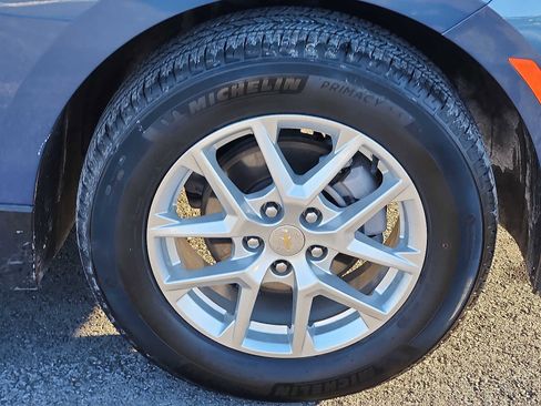 Used 2024 Chevrolet Equinox LT image 8