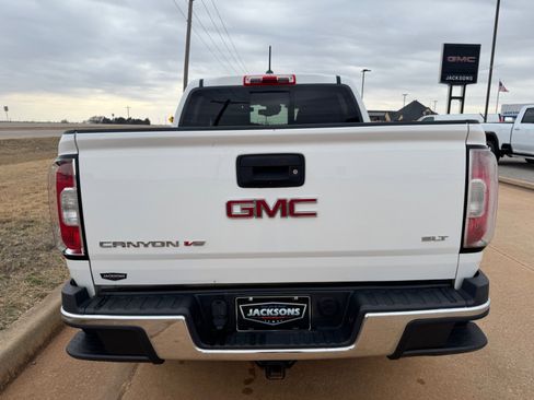 Used 2018 GMC Canyon SLT w/ Driver Alert Package image 4