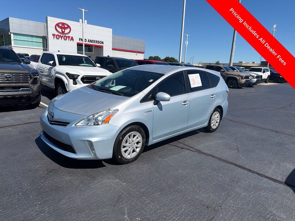 Used 2013 Toyota Prius V Two FWD image 13
