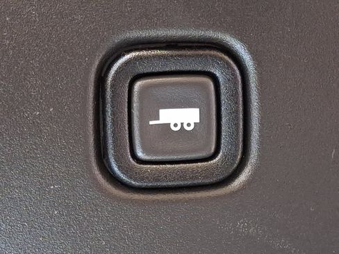 Used 2022 Chevrolet Express 2500 w/ Communications Package RWD image 25