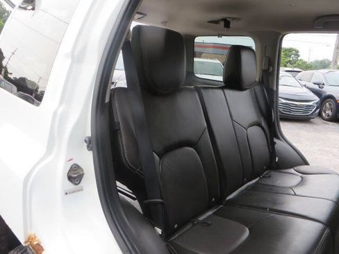 Used 2014 Nissan Xterra PRO-4X w/ Pro-4x Leather Package AWD/4WD image 26
