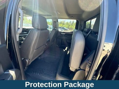 Used 2024 Chevrolet Silverado 1500 LT Trail Boss w/ Convenience Package II AWD/4WD image 13