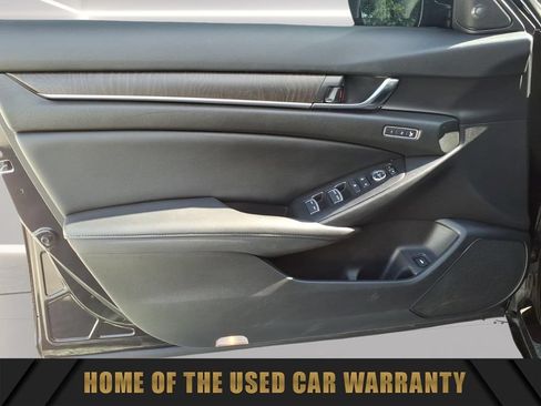 Used 2021 Honda Accord Touring image 12