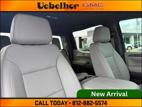 Used 2023 Chevrolet Silverado 1500 LTZ AWD/4WD image 4