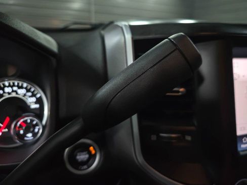 Used 2023 RAM 2500 Big Horn w/ Level 1 Equipment Group image 26