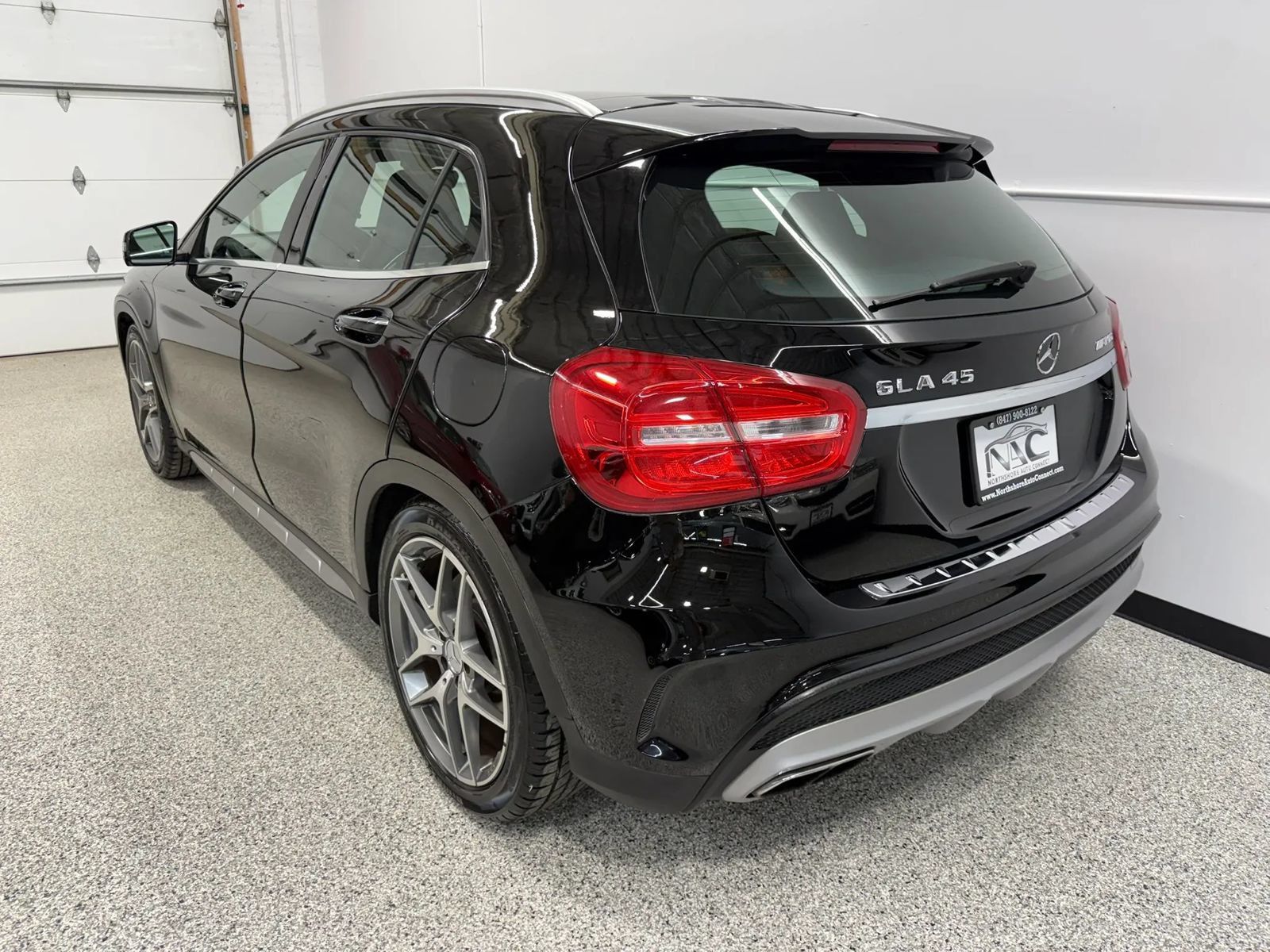 Used 2015 Mercedes-Benz GLA 45 AMG 4MATIC image 6