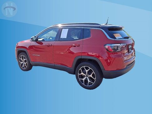 Used 2025 Jeep Compass Limited AWD/4WD image 6