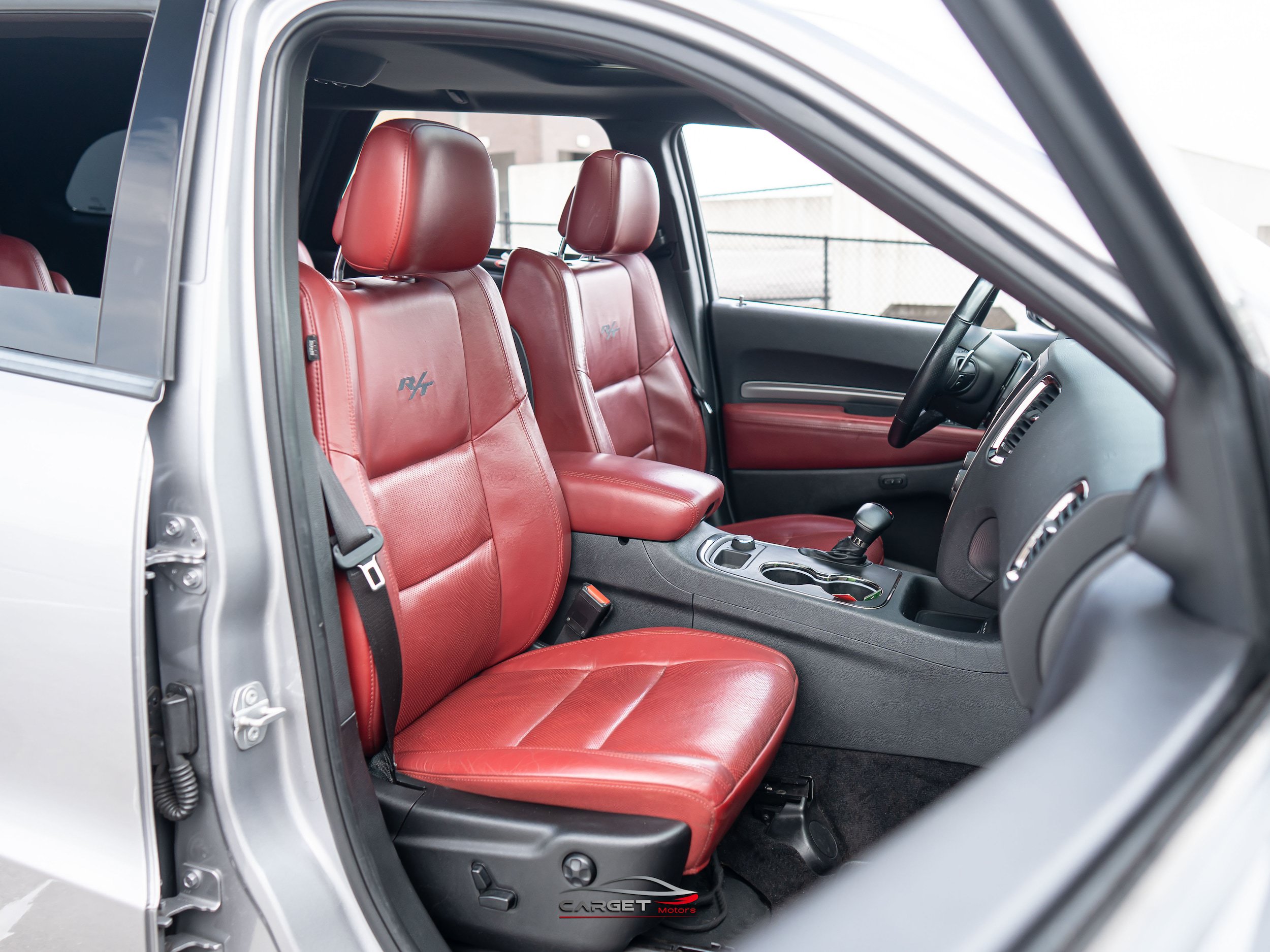Used 2018 Dodge Durango R/T w/ Technology Group AWD/4WD image 15