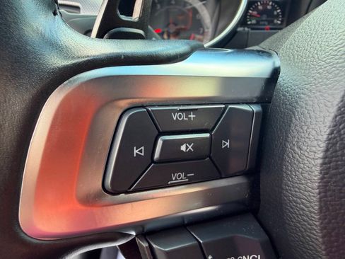 Used 2019 Ford Mustang GT RWD image 18