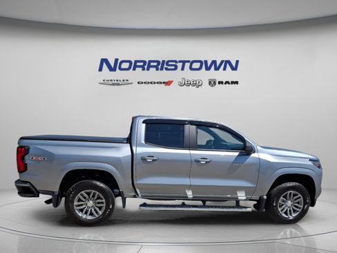 Used 2024 Chevrolet Colorado LT w/ LT Convenience Package AWD/4WD image 7