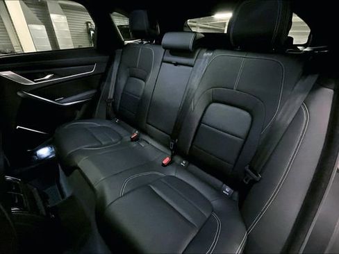 Certified 2025 Jaguar F-PACE R-Dynamic S image 17