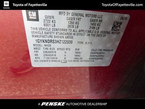 Used 2017 Cadillac XT5 Luxury w/ Driver Awareness Package image 9