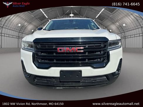 Used 2022 GMC Acadia SLT w/ Elevation Edition image 2