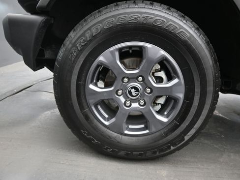 Used 2025 Ford Bronco Big Bend AWD/4WD image 9