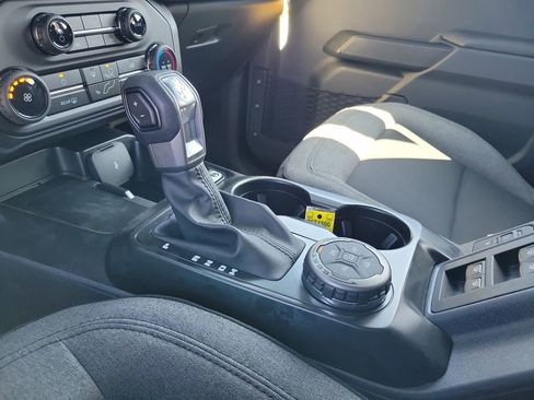 New 2026 Ford Bronco 4-Door image 29