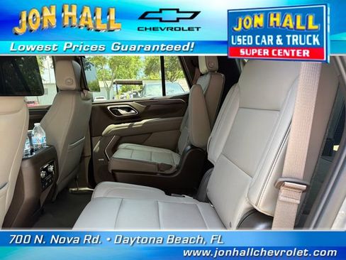 Used 2021 GMC Yukon SLT w/ Rear Media and Nav Package AWD/4WD image 20