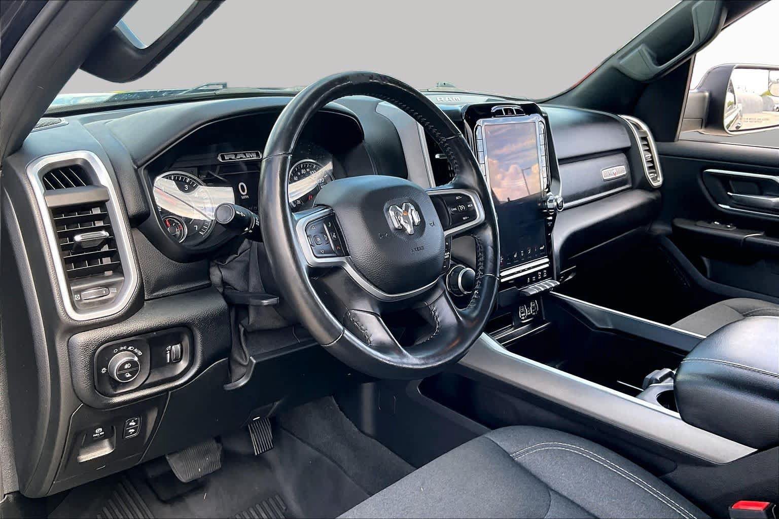 Used 2020 RAM 1500 Lone Star RWD image 15