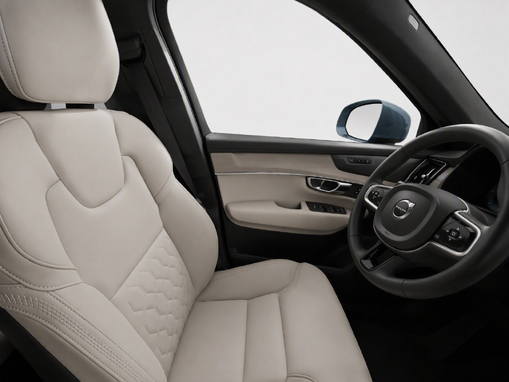 Used 2026 Volvo XC90 B6 Plus AWD/4WD image 11