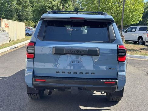 Used 2025 Toyota 4Runner SR5 AWD/4WD image 22
