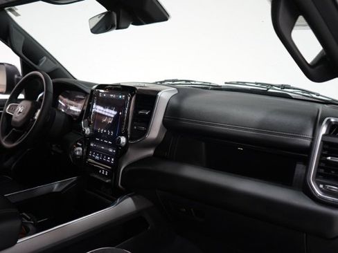 Used 2025 RAM 1500 Laramie image 16