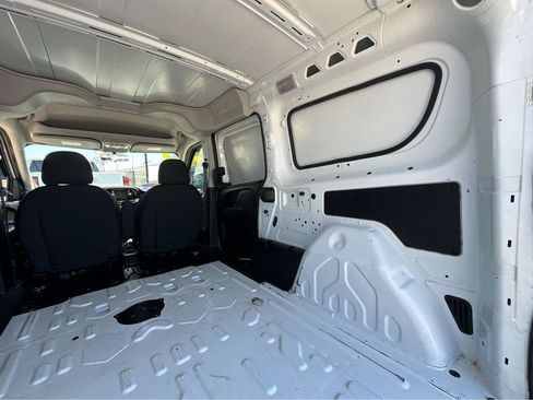 Used 2022 RAM ProMaster City Tradesman FWD image 35
