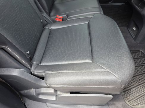 Used 2020 Volkswagen Atlas Cross Sport SEL image 29