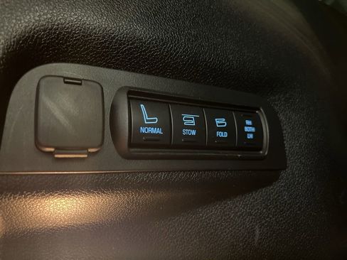 Certified 2017 Ford Explorer Limited w/ Equipment Group 301A image 35