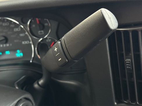 Used 2020 Chevrolet Express 3500 LS w/ Cold Climate Package image 26