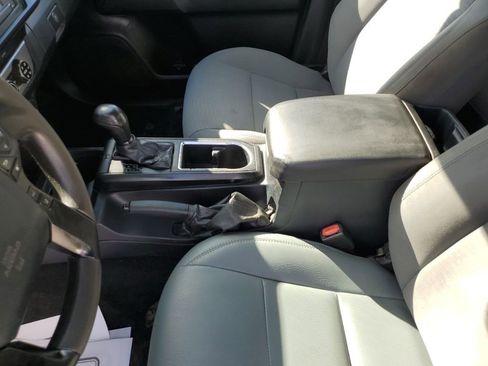 Used 2019 Toyota Tacoma SR image 25