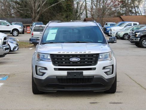 Used 2016 Ford Explorer Sport w/ Equipment Group 401A image 2