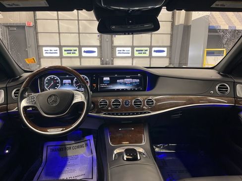 Used 2016 Mercedes-Benz S 550 4MATIC Sedan image 27