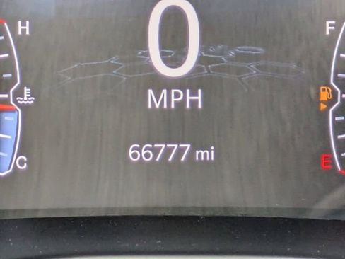 Used 2024 Jeep Compass Limited image 30