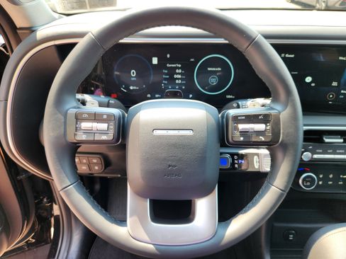 Certified 2026 Hyundai Palisade Limited AWD/4WD image 9