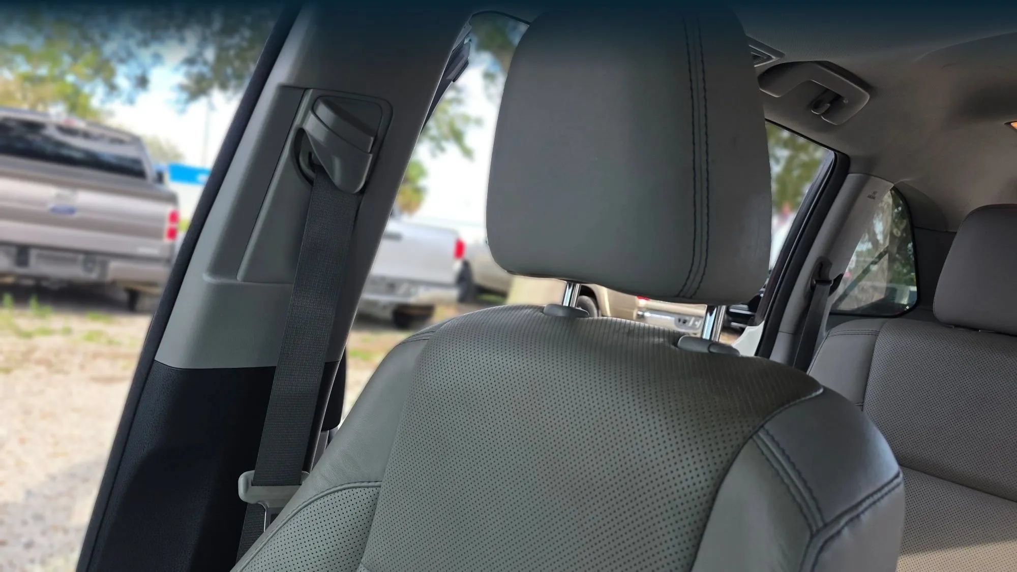 Used 2016 Toyota Highlander Limited FWD image 23