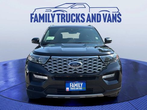 Used 2020 Ford Explorer Platinum w/ Premium Technology Package AWD/4WD image 8